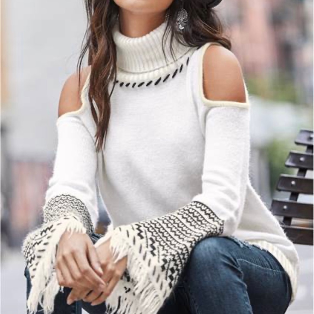Venus Cold-Shoulder Bell Sleeve Turtleneck — EUC!